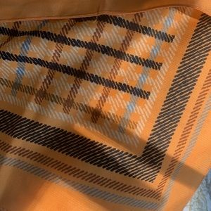 Vintage scarf 29x29”